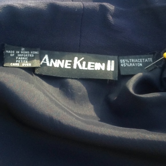 Anne Klein one button navy jacket. - Picture 6 of 6